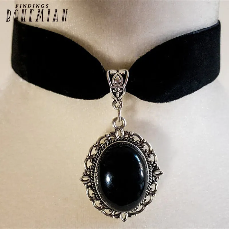 

Gothic Black Agate Choker Velvet Fashion Goth Jewelry Women Gift Pagan Wiccan Medieval Pendant Statement Renaissance Necklace