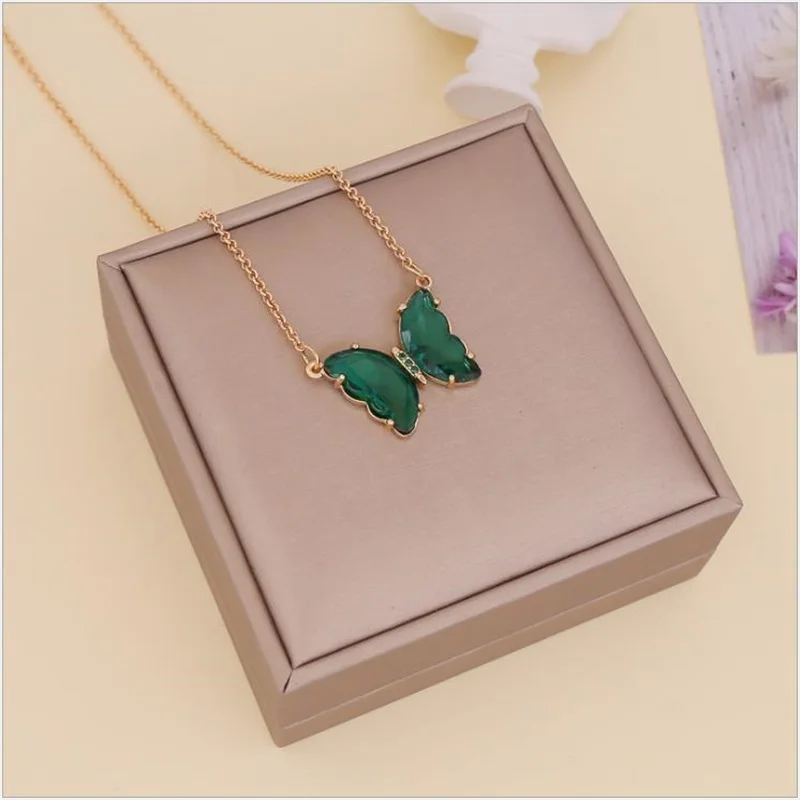 

New Crystal Butterfly Necklace For Women Korea Copper Alloy Colorful Acrylic Pendant Necklace Fashion Jewelry Statement Gift