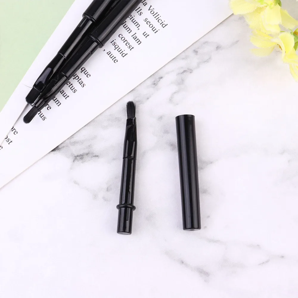 

30Pcs Mini One-time Lip Brush Small Size Lipbrush Cosmetic Brush (Black)