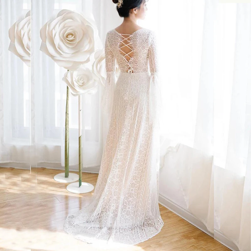

Hot Sale Charming Lace Long Sleeve Bridal Wedding Gowns Corset Back Deep V Neckline Wedding Dresses for Bride Sweep Train