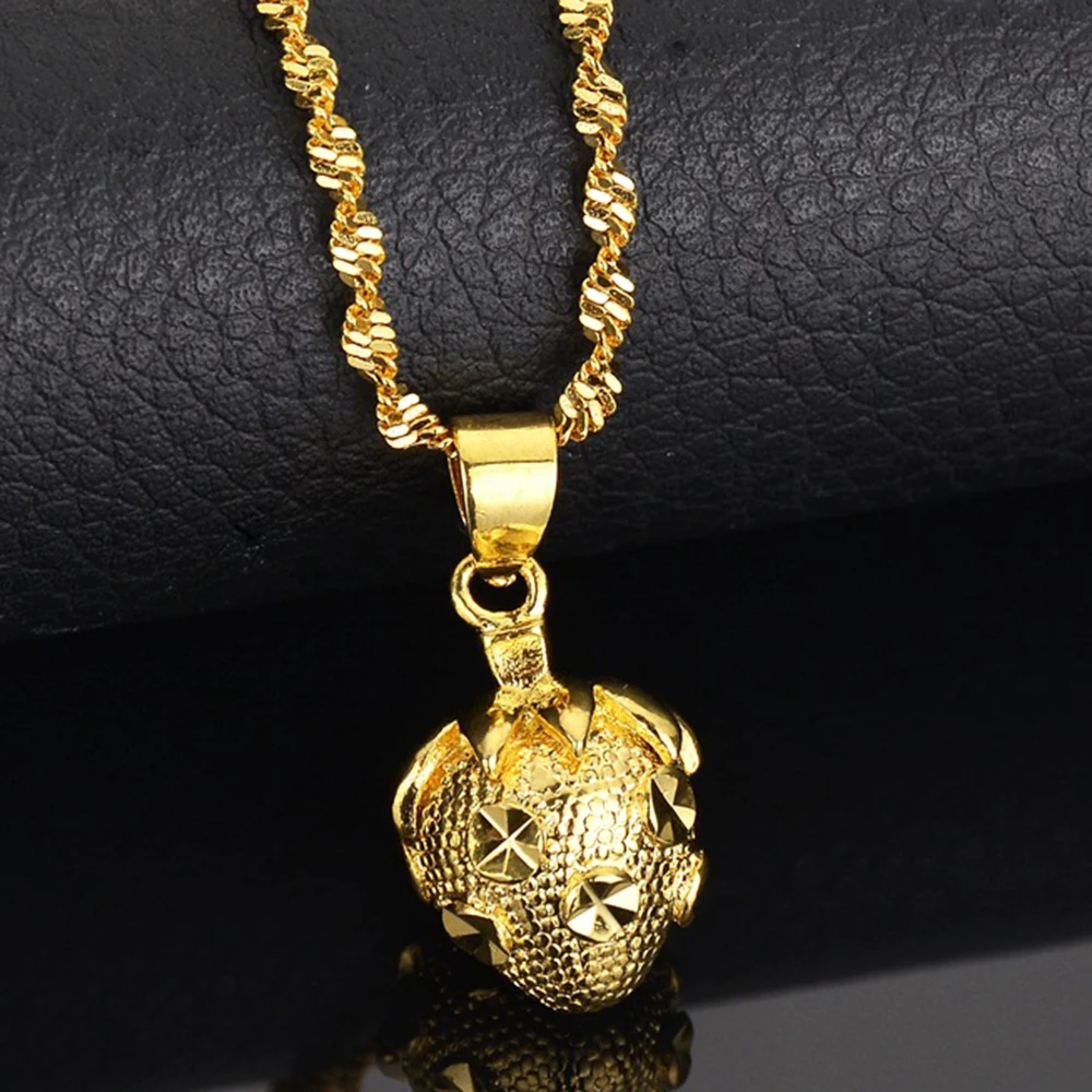 

Fashion Gold Color Strawberry Pendant Necklace Women Female Jewelry Copper Durable Stainless Necklaces Anniversary Chain Gift