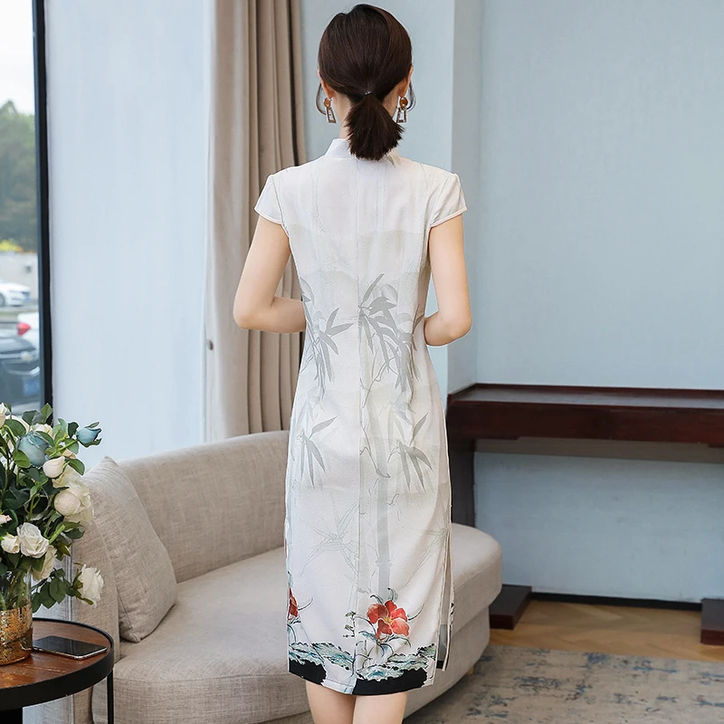 Женское платье в китайском стиле длинное летнее с короткими рукавами модель 2020
