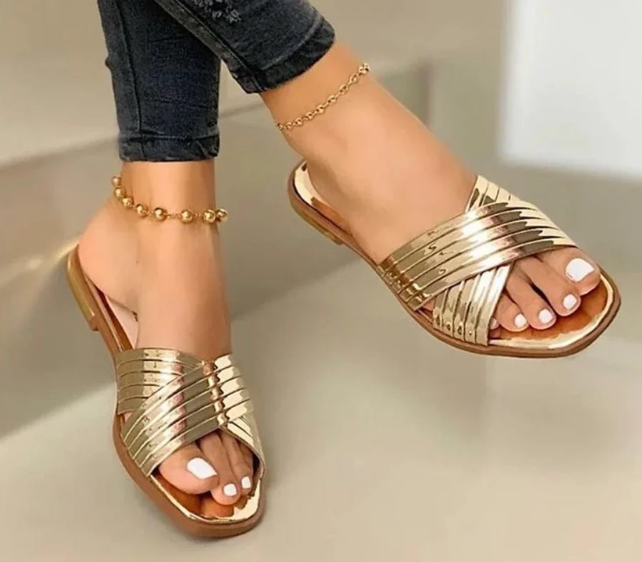 

Ladies Slippers Beach Shoes Women Slip On Flat Slides Outdoor Comfort Slipper Female Casual Sandals Plus Size 35-43