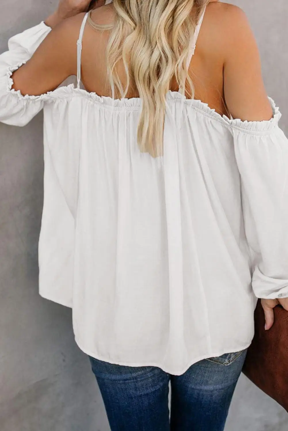 Женская блузка с оборками Echoine повседневная однотонная черного/белого цвета