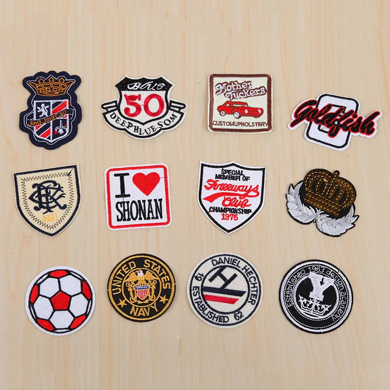 

50pcs/lot Small Sequins Round Gold Embroidery Patches Letters Navy Crown Clothing Accessories Heat Transfer Badge Iron Clothes