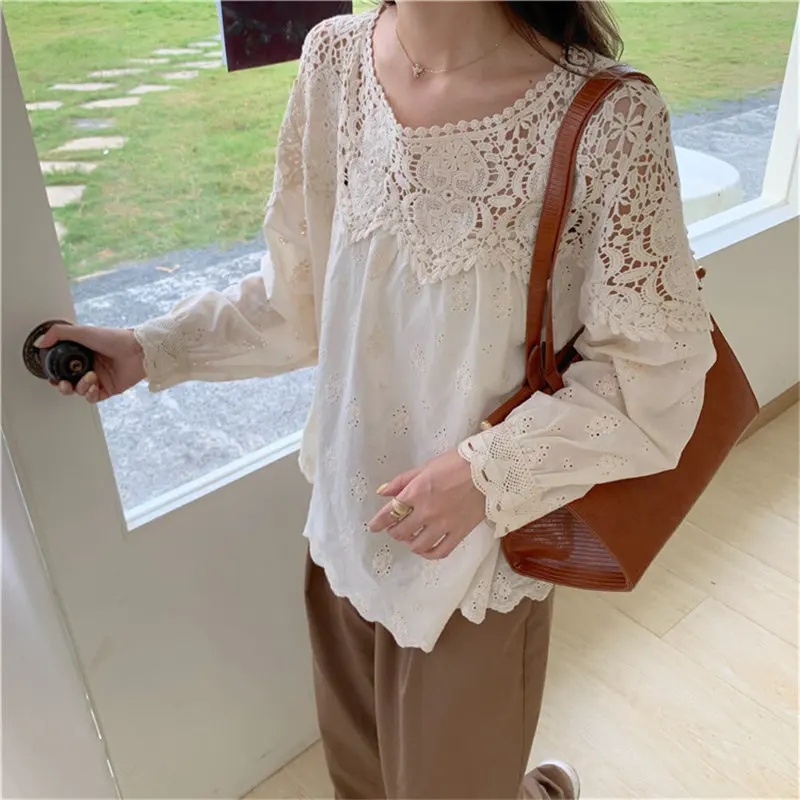 

Harajuku Hollow Out Sweet Loose Chic Gentle New Femme Shirts New Embroidery All Match Casual Hook Flowers Clothe Tops