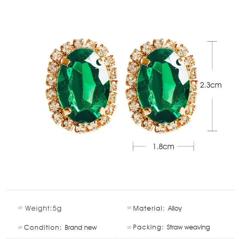 Женские серьги гвоздики с фианитами золотого цвета крупными зелеными и синими