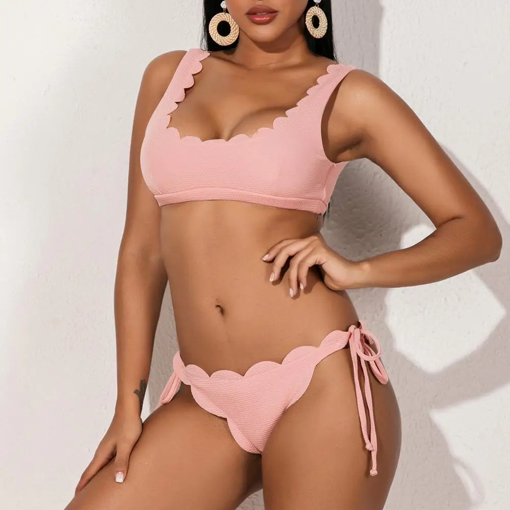 Бикини с волнистыми лямками бандажный комплект бикини черный пуш-ап купальник