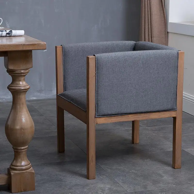 Тканевый художественный диван обнаружен простой и маленький одинарный двойной