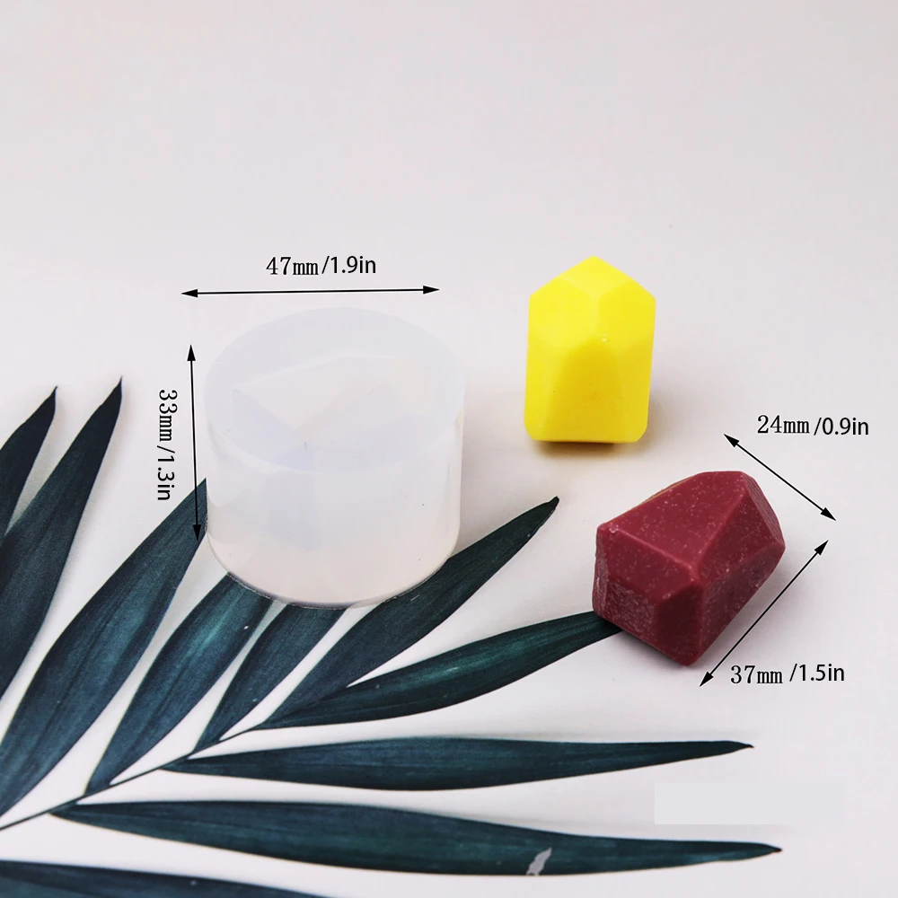 

1PCs 3D Geometric Stone Shape Candle Mold Silicone Mold DIY Aroma Plaster Craft Mould Balance Stone Creative Candle Mold 2021