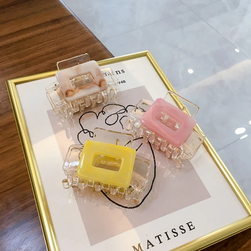 

2020 Korean Women Elegant Candy Color Geometric Acrylic Accetate Large Hair Claw Grips Ponytail Hairpins Accessories Headwear