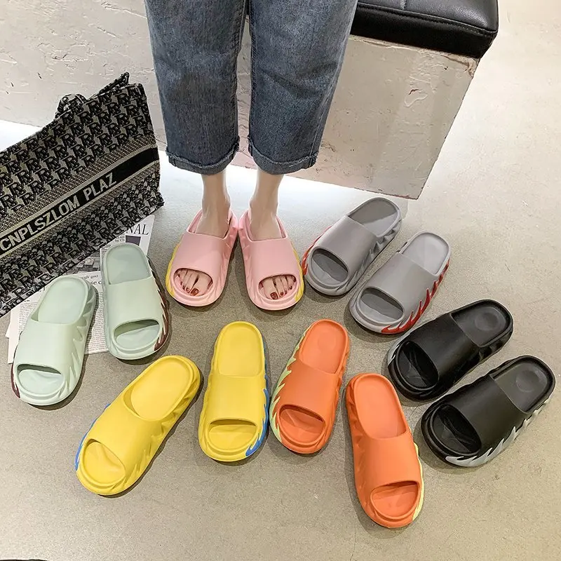 

Women Slippers Summer Women Shoe Flat Shoe Waterproof Female Ladies Shoes Slippers Soft Light Slides Comfortable Beach Shoes