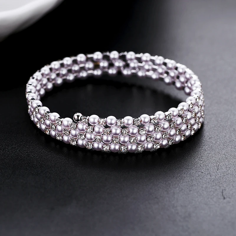 Очень девушки Многослойные белые браслеты с жемчужными бусинами Шарм