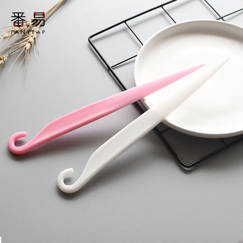 

Kitchen Accessories Baking Pastry Tools Plastic Cake Scraper Butter Cream Spreader Fondant Decoration Mold Cake Stripping Knife