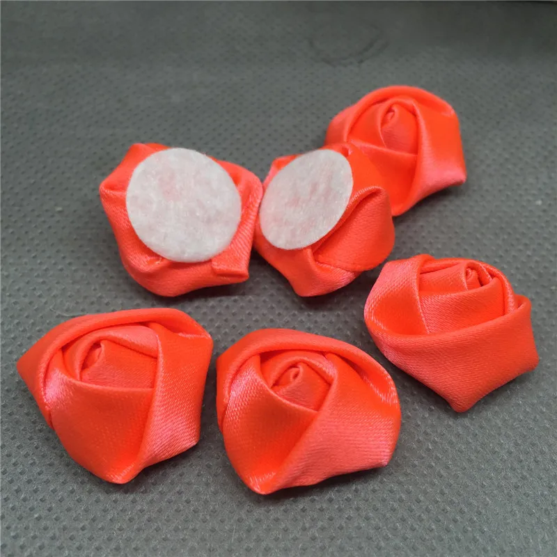 

50pcs 25mm Satin Ribbon Rose Flower DIY Craft Wedding Appliques orange&red