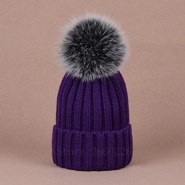 Purple B Шапка с лисьим помпоном настоящие меховые шапочки с большим шариком Зимний натуральный Лисий колпачок для помпонов Женская пушистая лиса Меховые помпоны вязаные шапочки шапки - Цвет: Purple B