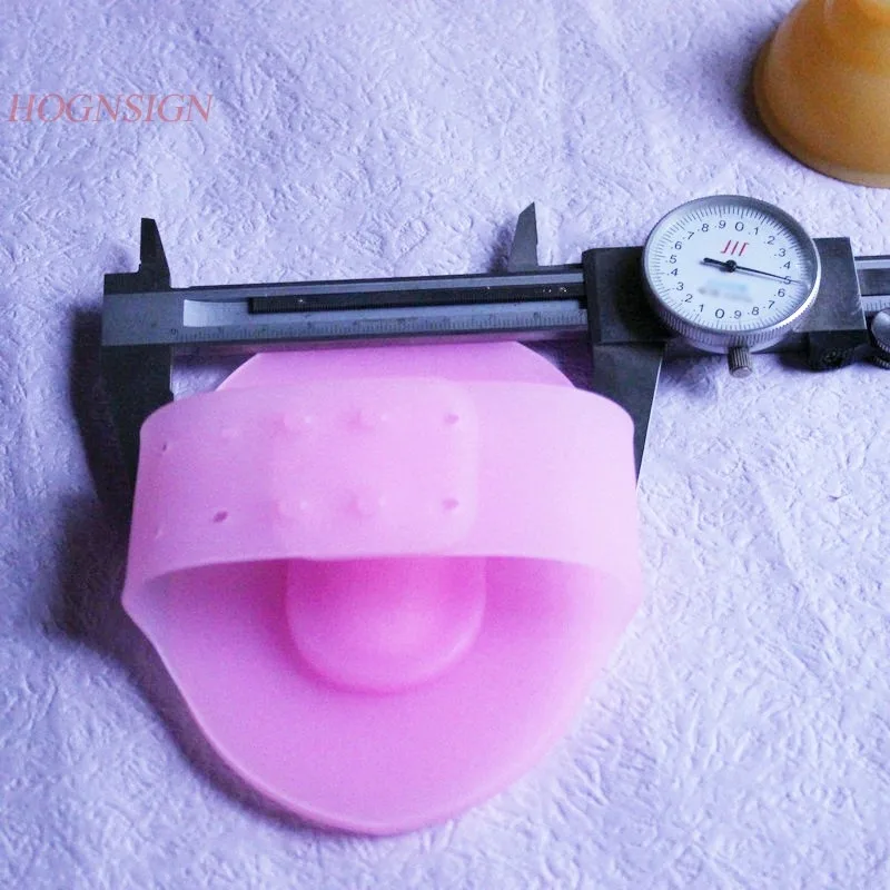 

lines back scraping silicone tool Meridian Brush Massage Brushs Beauty Chest Five Lines Back Scraping Silicone Gloves Leg Body