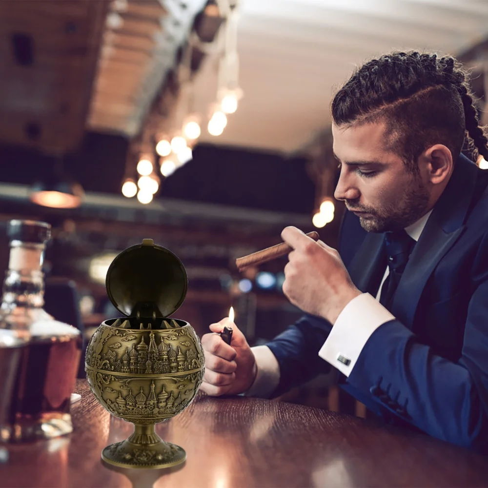 

1Pc Creative Vintage Ashtray Windproof Smoking Ashtray with Lid Ashtray Decor