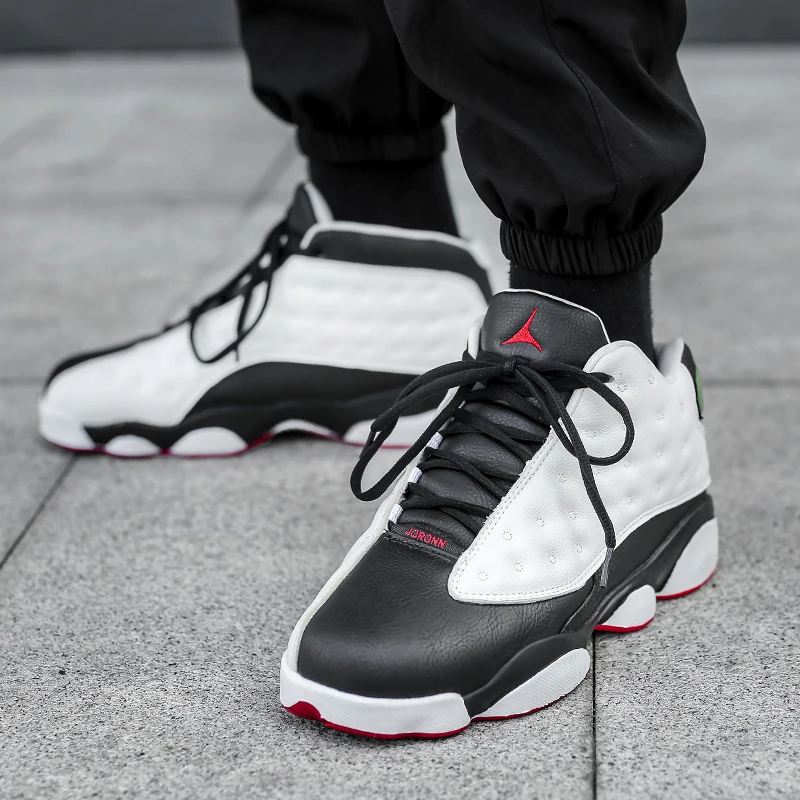 

2021 Hot Sale Designer Sneakers Men Boy Basketball Trainer High Top Men Basketball Sport Outdoor Shoes Leather Basketball Boots