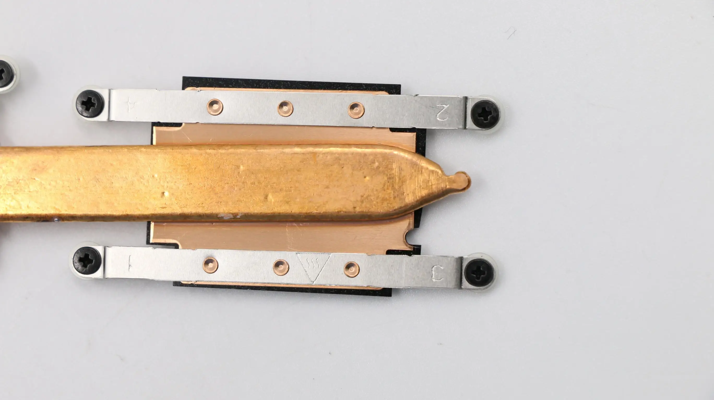 Новый/оригинальный для ноутбука Lenovo S145-15IWL (ideapad) — тип 81MV радиатор охлаждения