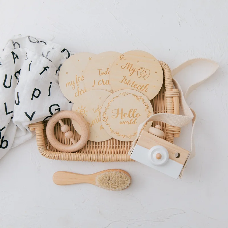 

Newborn Photography Accessories Set Wooden Milestone Card Camera Toys Combination Newborn Growth Photo Birth Gift Product