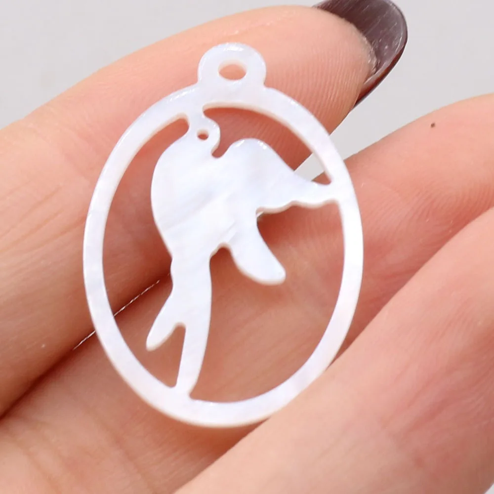 

4Pcs Natural Mother Of Pearl Shell Pendant Carved Bird-Shaped Pendant For Jewelry Making DIY Necklace Earrings Accessory