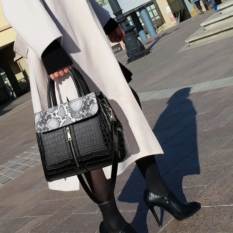 

2021 женская модная сумка из натуральной кожи на одно плечо, сумка-мессенджер большой вместимости, кошелек контрастных цветов, Роскошный коше...