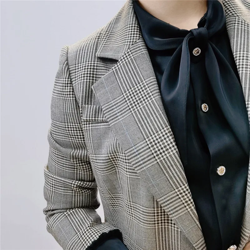 

2021 Spring Autumn Plaid Small Suit Blazer Women Temperament Commuter Ladies Slim Short Jacket Female LR1612