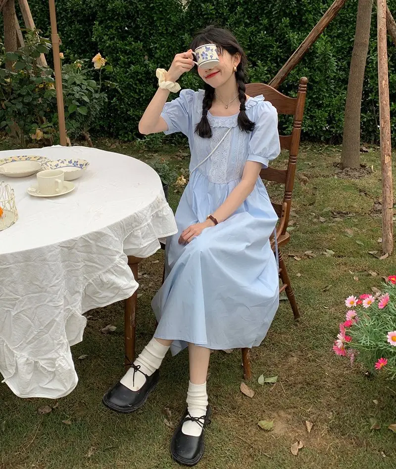 

COIGARSAM French Style Embroidery Women Long dress Lantern Sleeve Square Collar High Waist Dresses Blue Yellow 6570