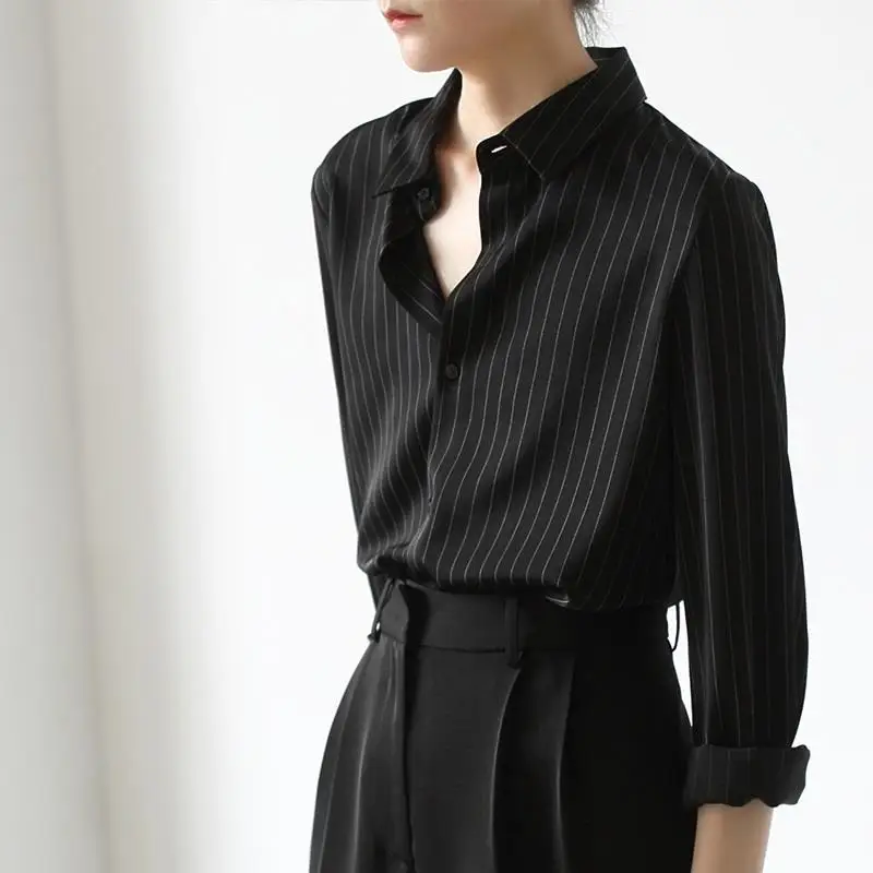 

Fashion Design Black Striped Women Shirts Summer New Turn-Down Collar All Match Office Lady Elegant Outwear Coats Tops