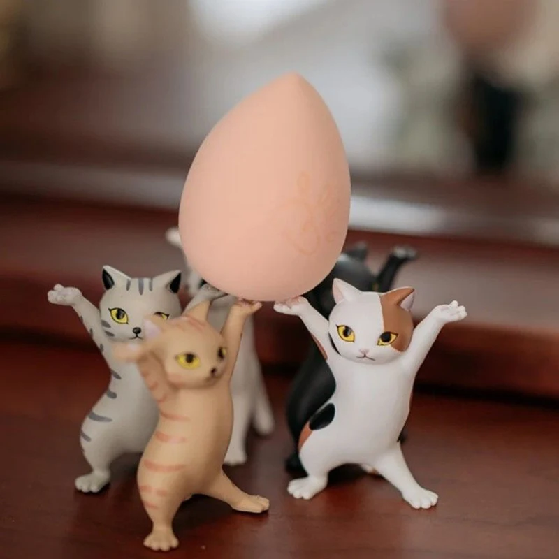 

5pcs Japanese Cat Pen Holder Kids Toy Birthday Gift Weightlifting Carrying Coffin Cat Pen Holders Home Decoration Figurines