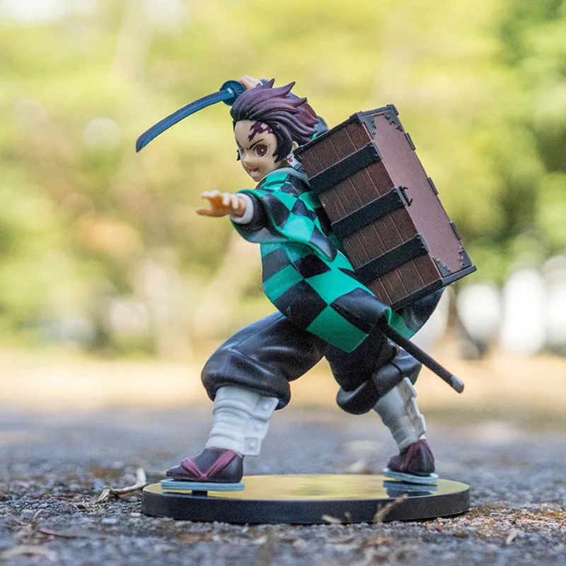 

Japanese anime Demon Slayer 20CM Kamado Tanjirou Back box Christmas gifts for children Model decoration PVC toy Collection model