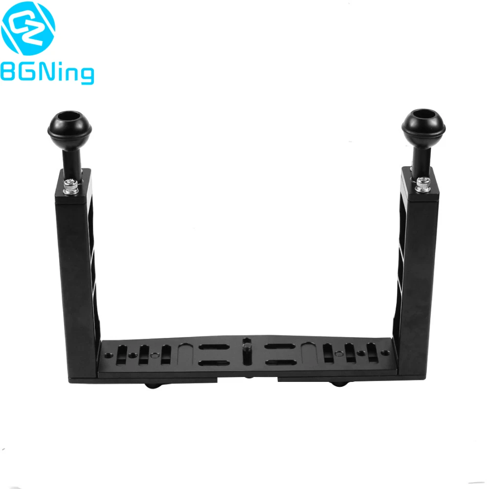 

Sports Action Camera Diving Cage Underwater Housing Bracket Frame Kit with Ball Head Adapter Butterfly Clip Dual Handheld Holder
