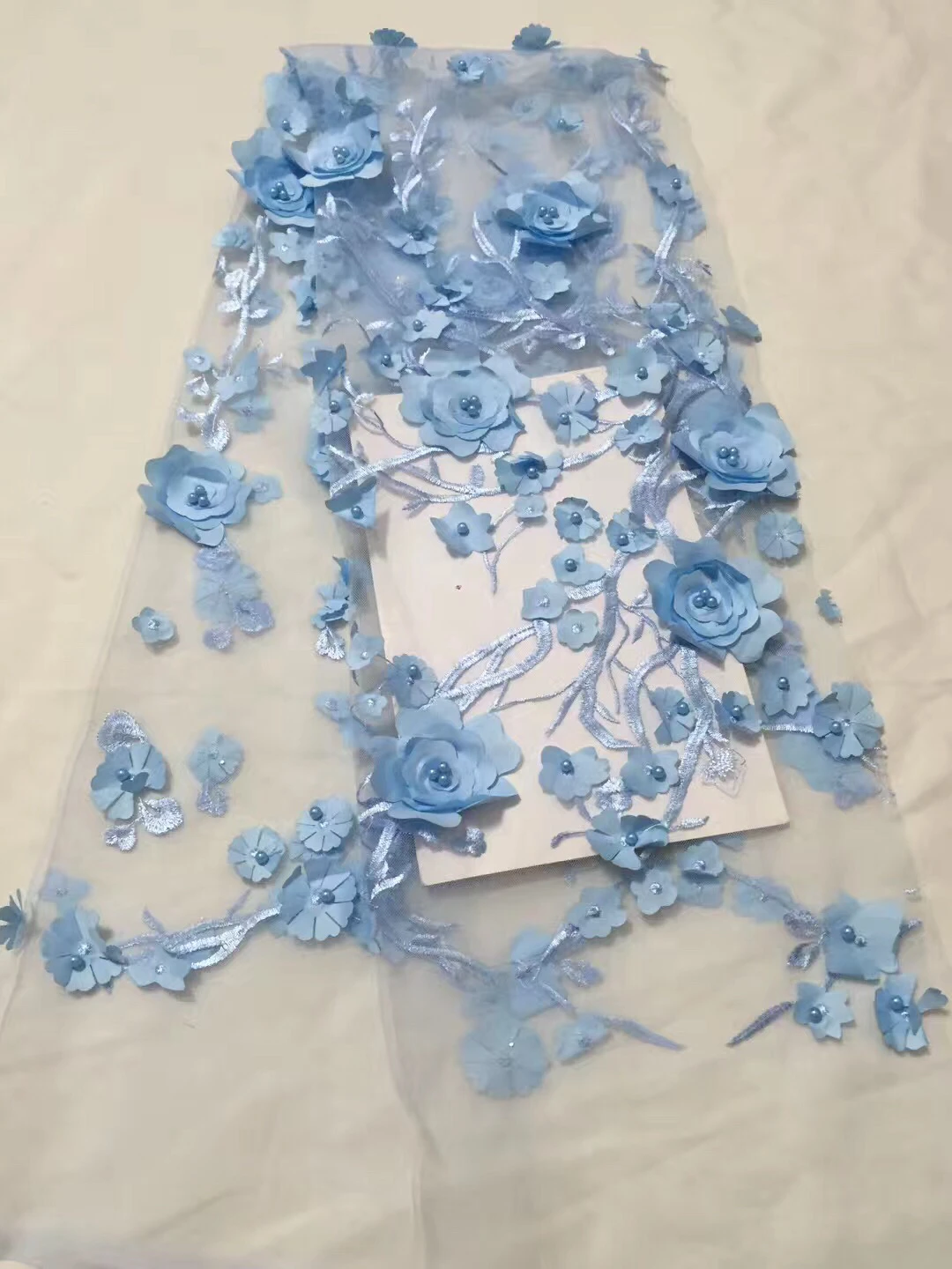 

Nigerian Lace Fabrics For Wedding 2018 African French Lace Fabric High Quality 3D Lace With Beads ,Grey Lace Applique CD26751