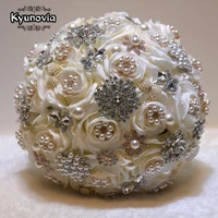 kyunovia new colors luxurious crystal brooch bouquet artificial flowers bouquet rhinestones 25cm big bride wedding bouquet gc11