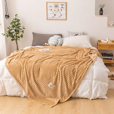 Square Blankets for Beds Yellow Color Soft Warm Flannel Blanket On the Bed Thickness Throw | Дом и сад