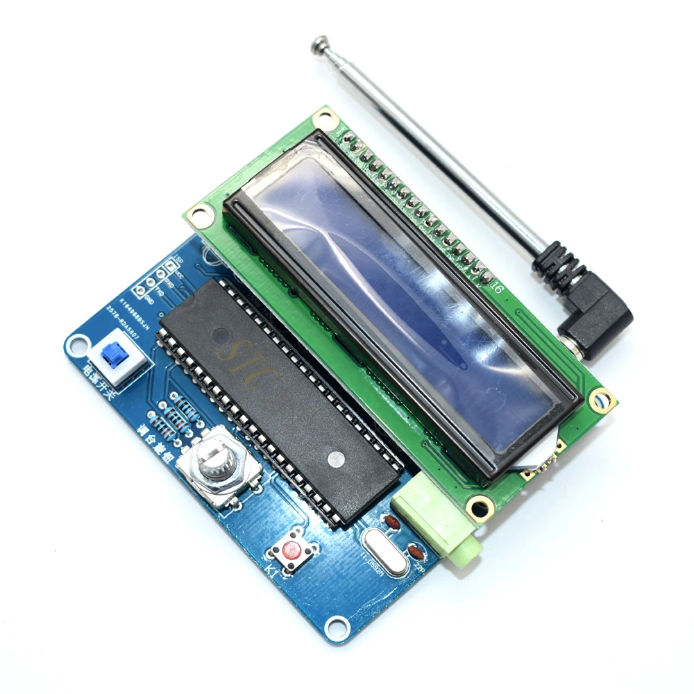 STC89C52 + TDA5807 TDA2822 89-108 МГц постоянный ток 5 в стандартный цифровой FM-стереозвук |
