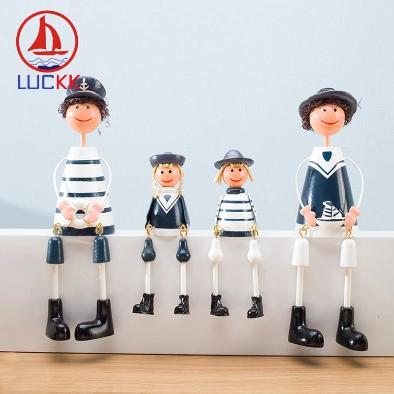 

LUCKK Mediterranean Style Navy Hanging Dolls A Family Of Four Wooden Model Handicraft Home Decor Creative Resin Arts Ornaments