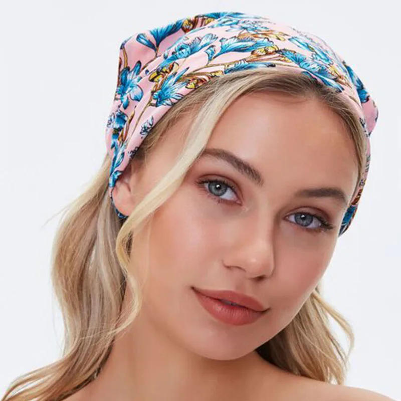 

Женский модный квадратный шарф с принтом, бандана, головной убор в стиле ретро, повязка на голову для девушек, простые аксессуары для волос