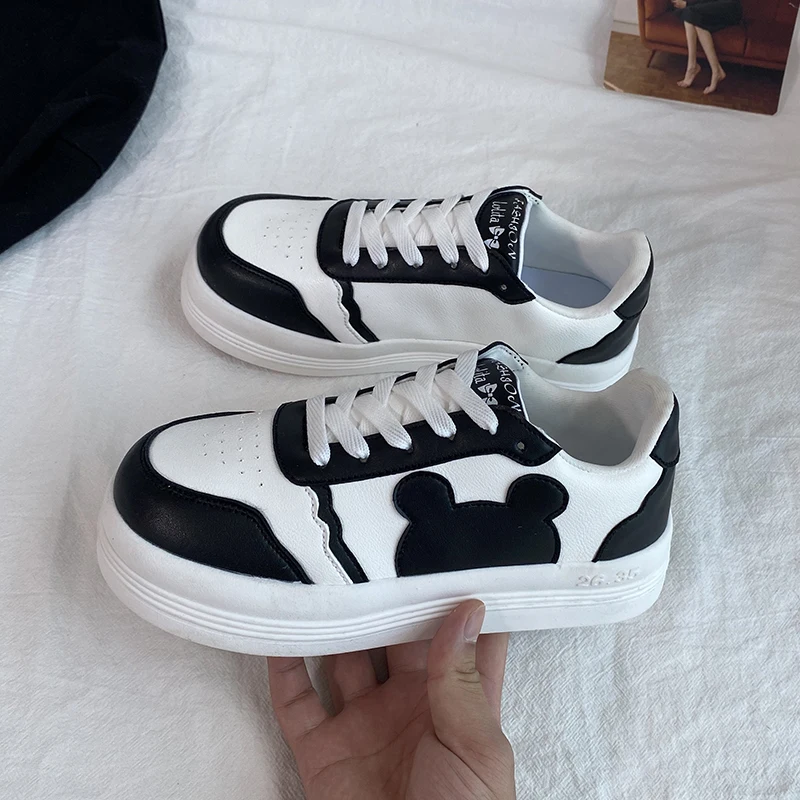 

Designer Women Lolita Sneaker Sports Cartoon Patchwork White Shoes Brand Breathable Thick Heels Sneakers Casual Running Platform