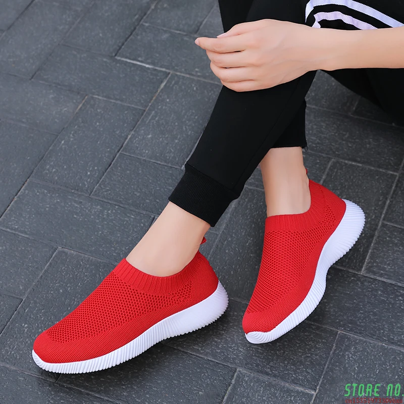 

2020 Women Sneakers Shoes Flats Spring Sock Sneakers Women Summer Slip on Flats Shoes Women Plus Size Walking Loafers