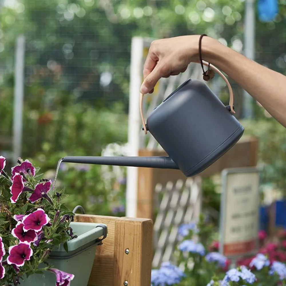 

Sprinkler Bottle Plant Sprinkling Cans Greenhouse Garden Lightweight Irrigation Equipment Detachable Long Mouth Watering Kettle