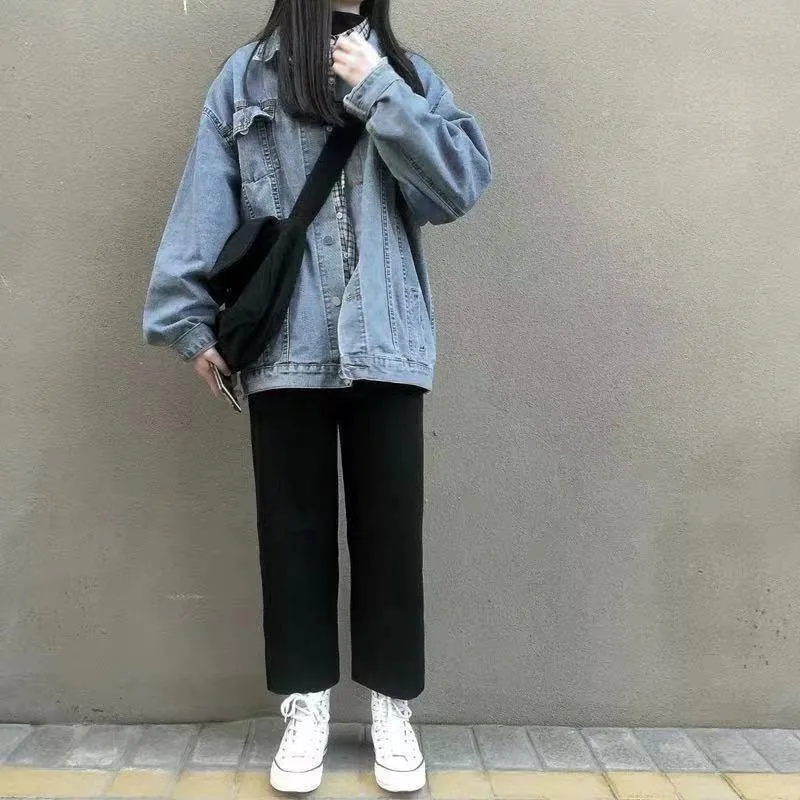 Женская джинсовая куртка в стиле бойфренд свободного покроя |