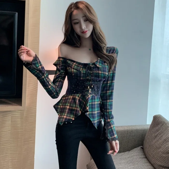 Осенняя рубашка в клетку пикантная блузка с открытыми плечами элегантная
