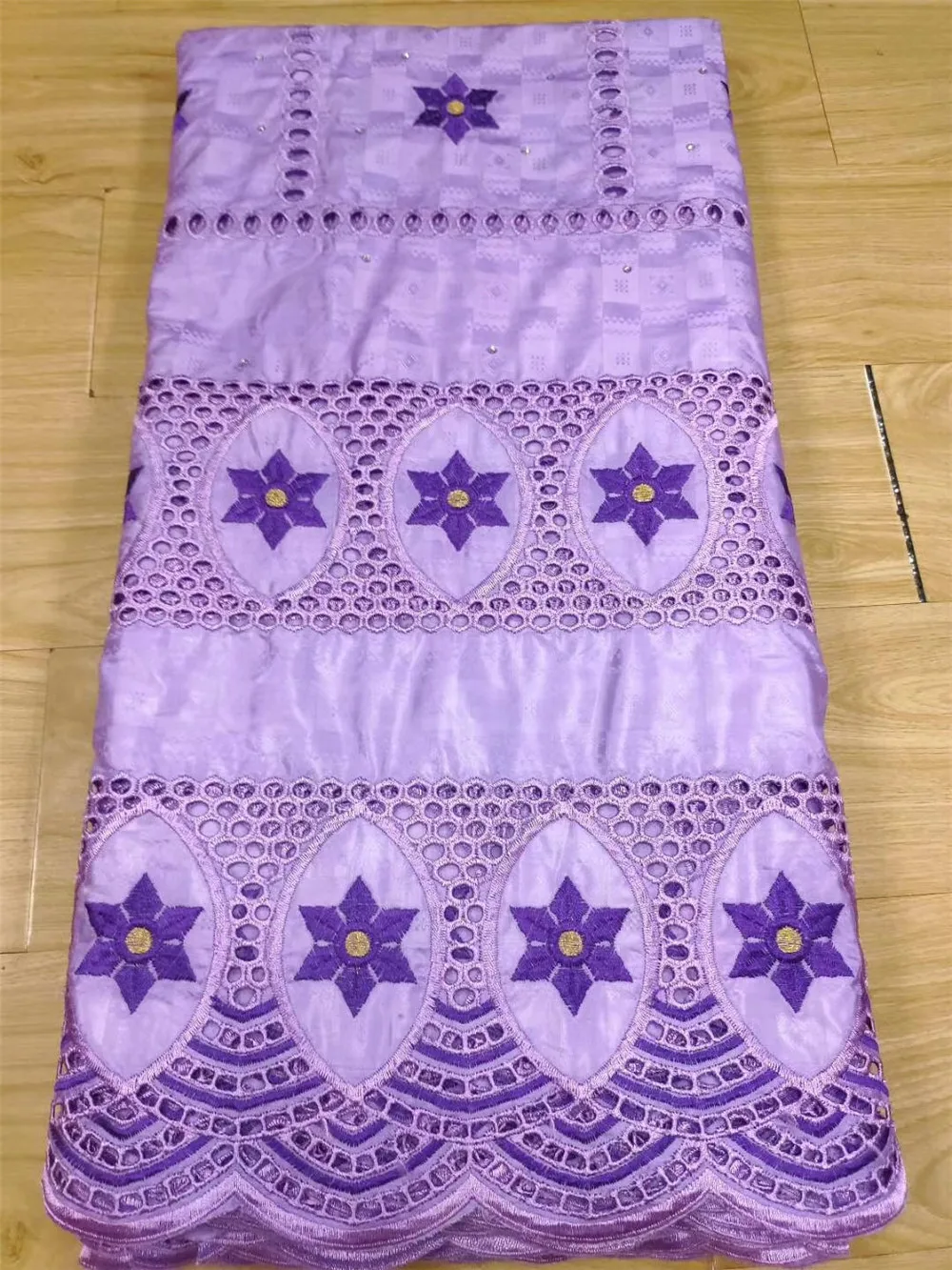 

Hollow Out Bazin Lace Materials Swiss Voile Lace Fabric Austria Indian Fabrics Rhinestone Cotton Embroidery Textile For Clothing