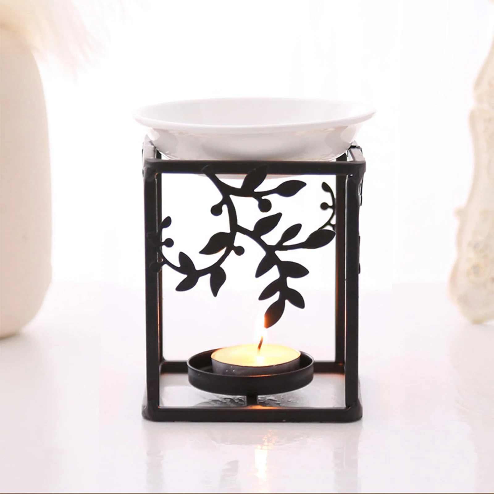 

Aromatherapy Stove, Candle Holder, Porcelain Bowl, Leaf Hollow Iron Home Decorative Romantic Wedding Prop