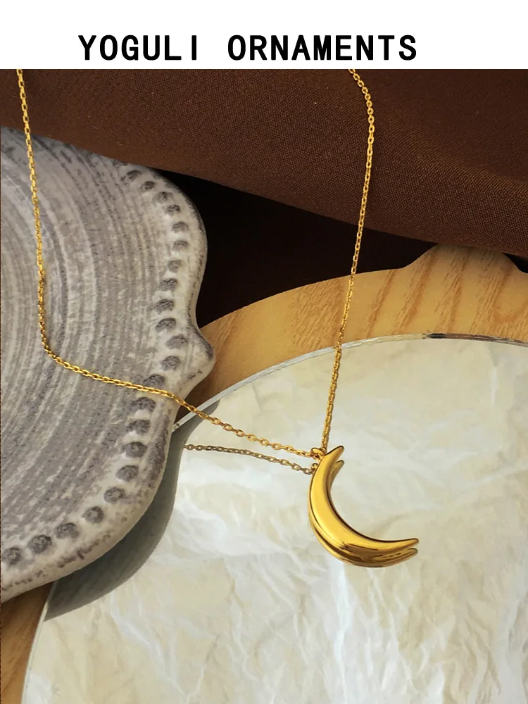

Trendy Jewelry Moon Pendant Necklace 2021 New Trend Hot Selling Golden Plating Chain Necklace For Women Party Gift Drop Shipping