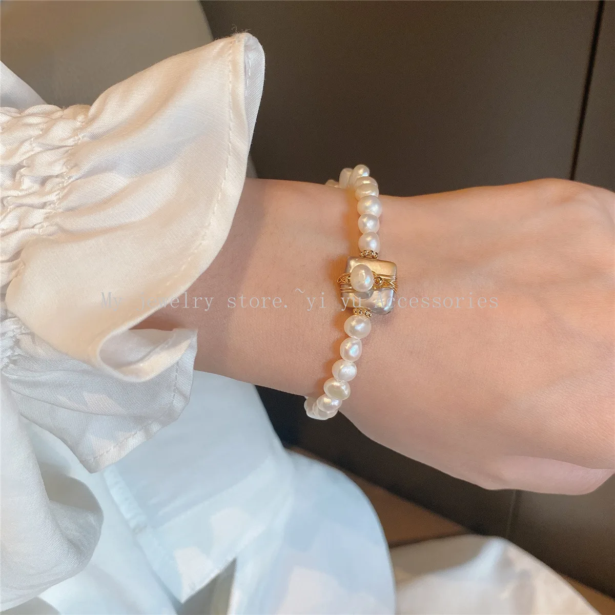 

2021 New Handmade Style Natural Freshwater Pearl Bracelet Accessories pendant Charms Bracelet For Women