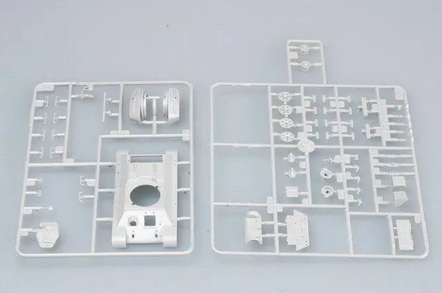 

US Stock 1/72 Trumpeter 07206 WWII Russian T-34 /76 1942 Medium Tank Static KIT TH05355-SMT4