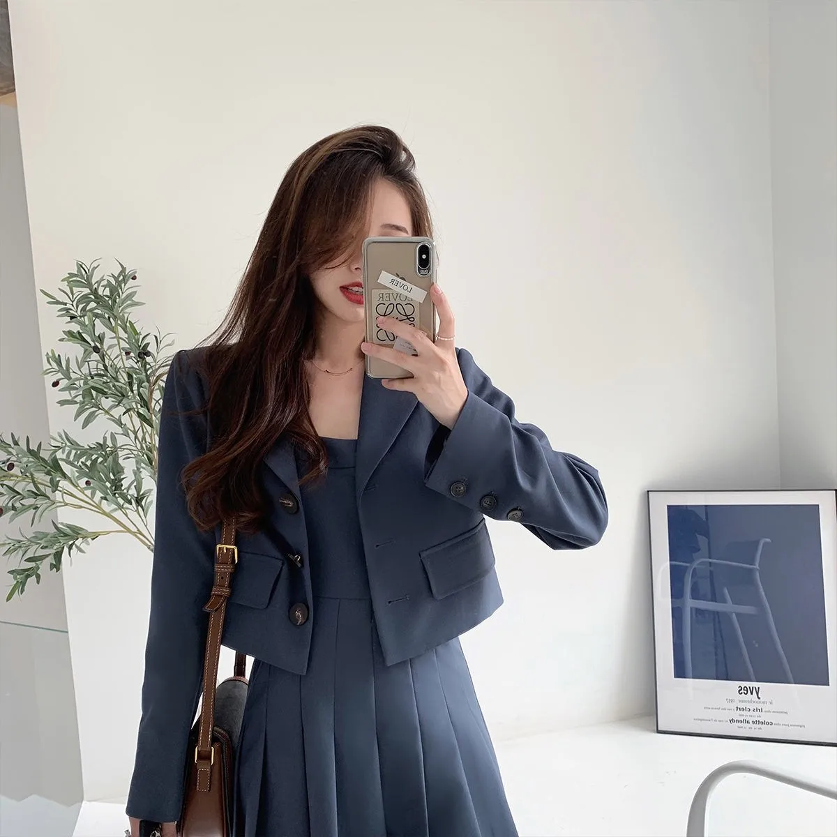 

Thin small suit female early autumn new Korean style temperament goddess fan suit suspender skirt fashion two-piece summer